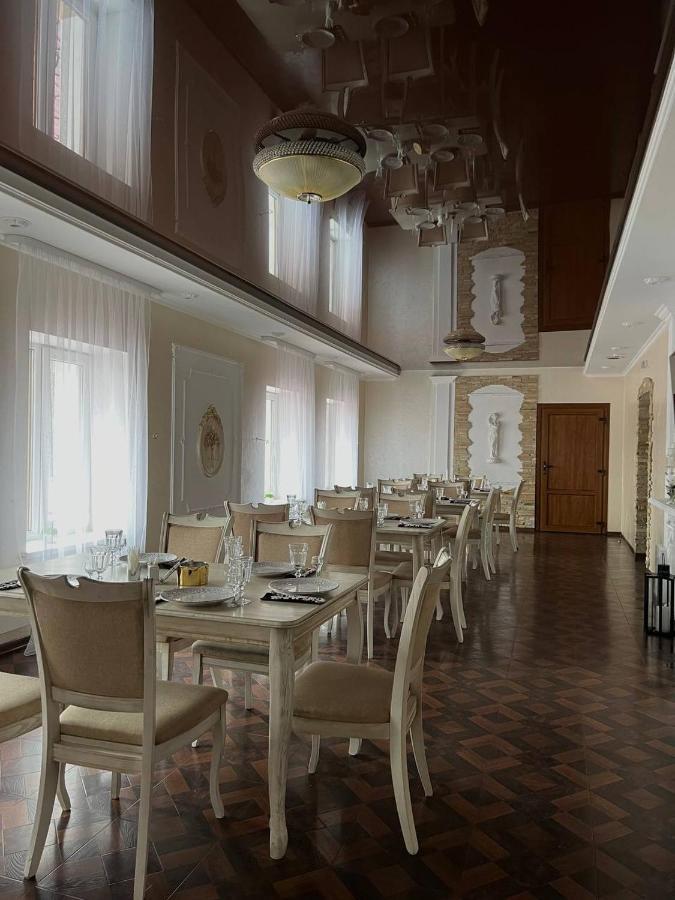Козацькі Забави Rivne Esterno foto